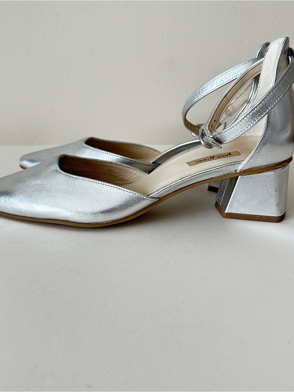 NEW Paul Green Villa Metallic Silver Leather Ankle-Strap Block Heel Pumps Sz 7.5